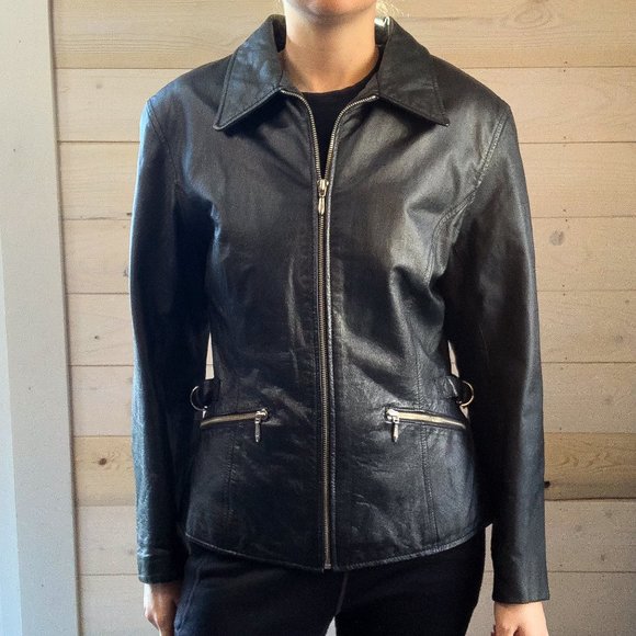 Wilsons Leather Jackets & Blazers - EUC Wilson’s | Medium | Black Genuine Leather Jacket